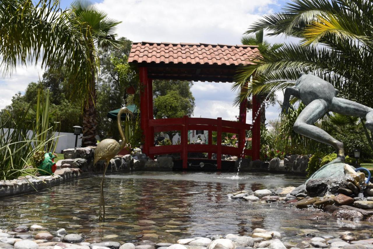 Hotel Palmas Teotihuacan Сан-Хуан-Теотіуакан Екстер'єр фото