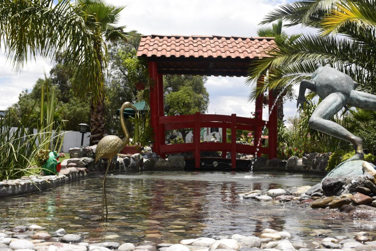 Hotel Palmas Teotihuacan Сан-Хуан-Теотіуакан Екстер'єр фото